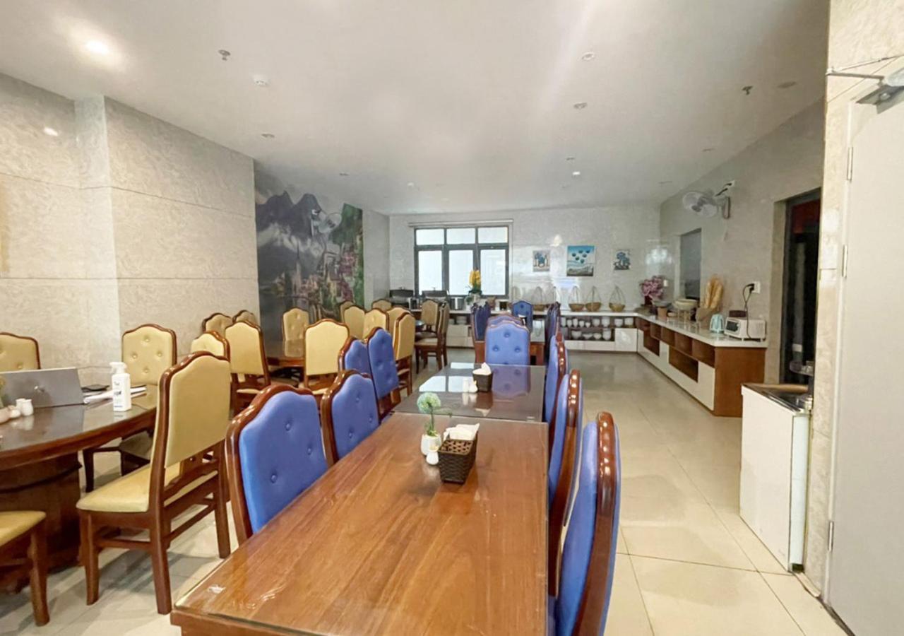 Yuni Hotel And Apartment Da Nang Exterior photo